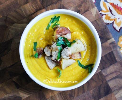 Curried Cauliflower and Apple Soup