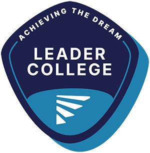 Leader College badge