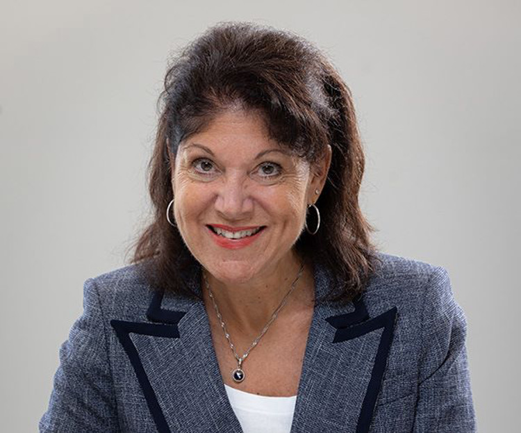 Lori Brindisi