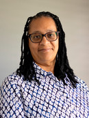 Halli Martin Headshot