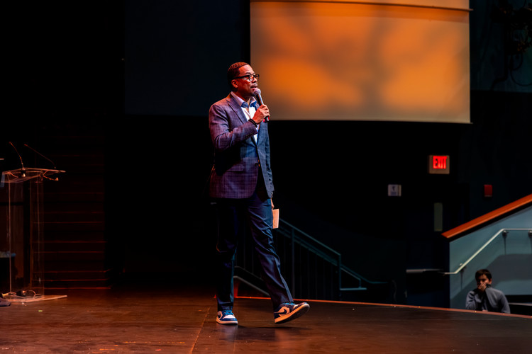 Photo of Dr. Todd Kitchen