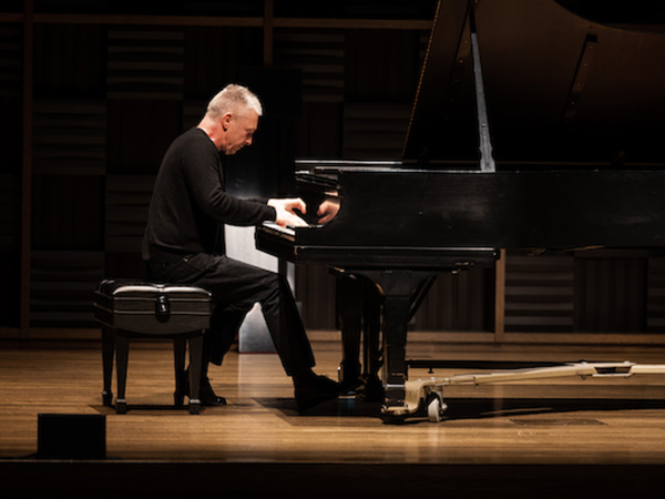 Pianist performs at Cleveland Museum of Art