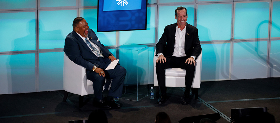 Image of Michael A. Baston and Kenny Atkinson at the 2025 Presidential Scholarship Luncheon