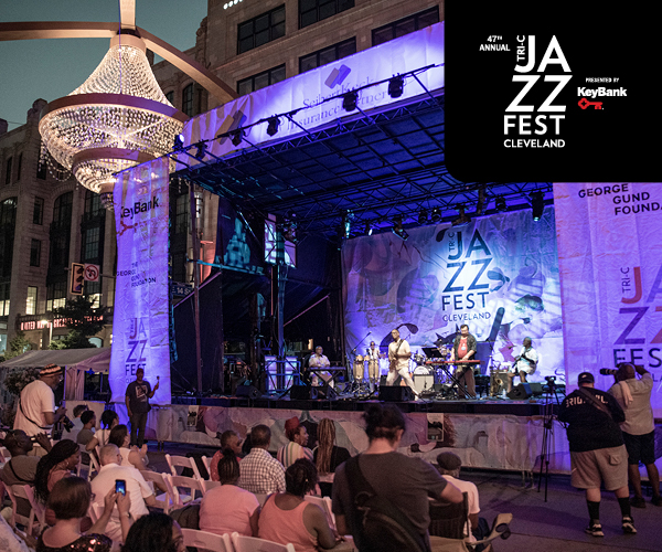 Image of crowd of people at Tri-C JazzFest