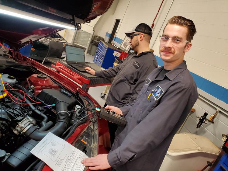 Auto Tech students