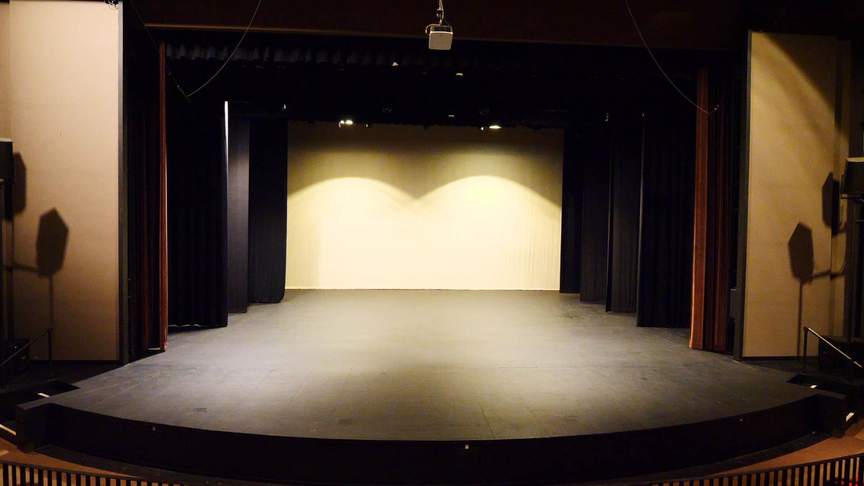 Metro Campus Stage